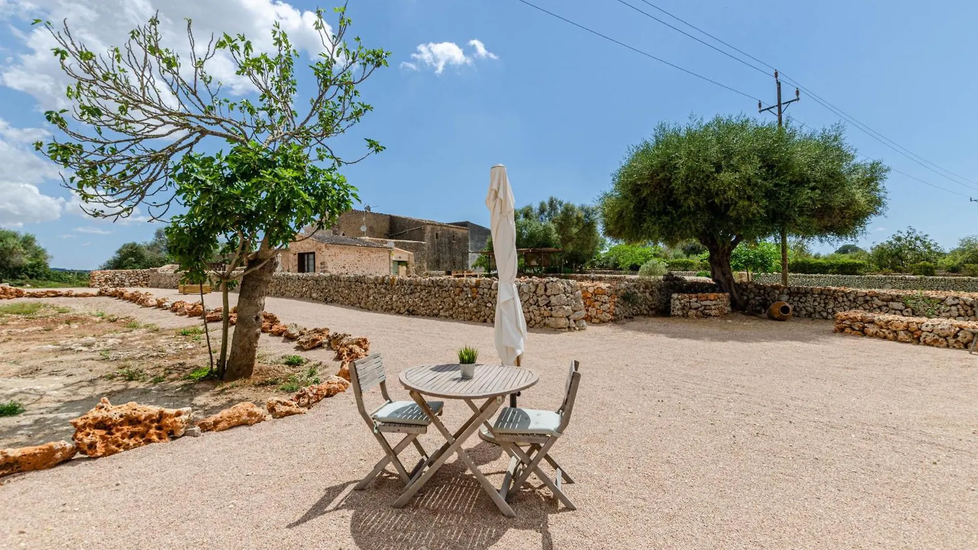 Agroturismo Cal Tio 4, Yourhouse Costitx  Farm stay Costitx (Mallorca)